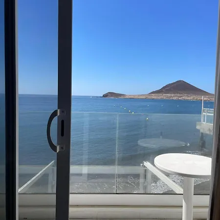 Sea Views * 엘메다노